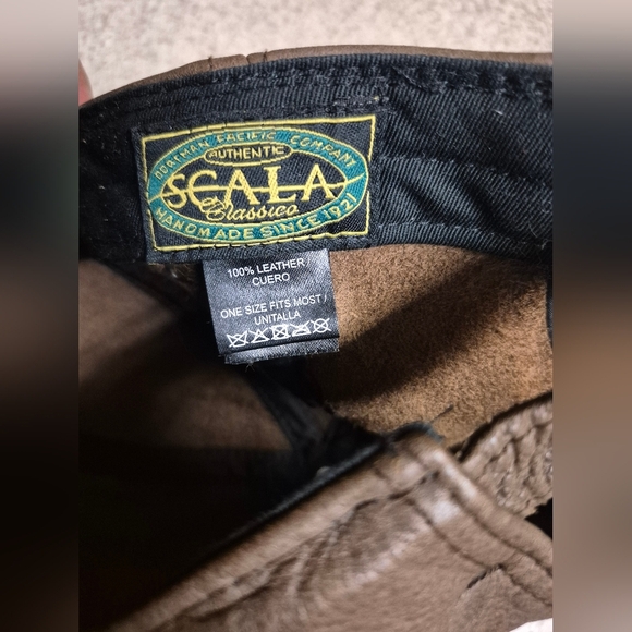 Scala Authentic Brown Leather Cap - Picture 6 of 6